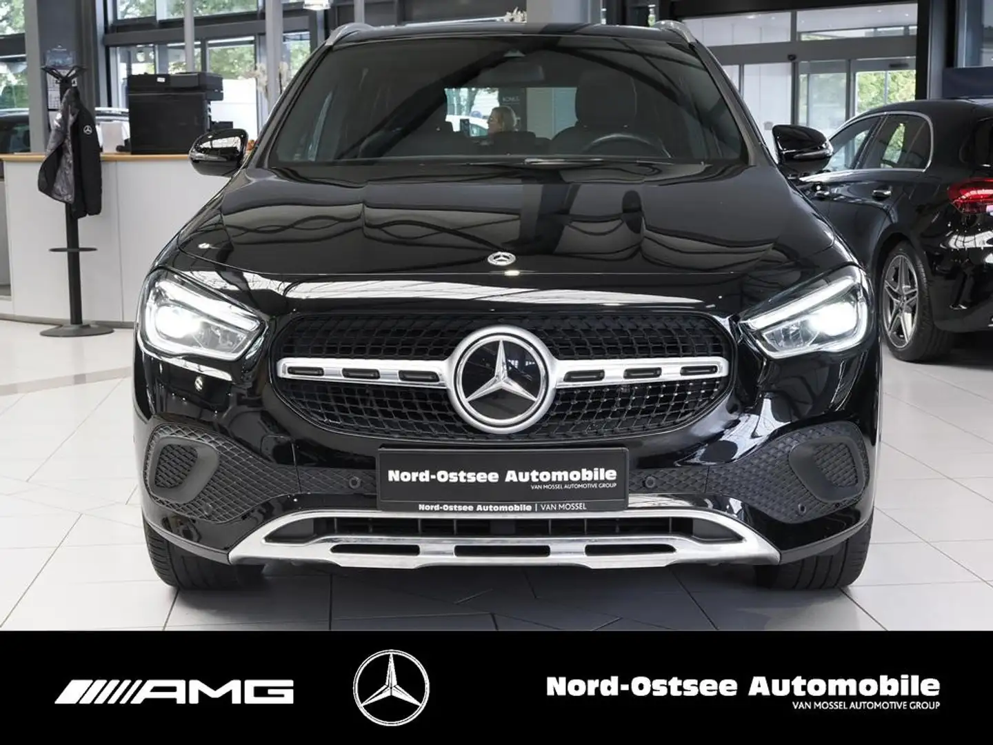 Mercedes-Benz GLA 250 e PROGRESSIVE NAVI PANO PDC SITZH TEMPO Negro - 2