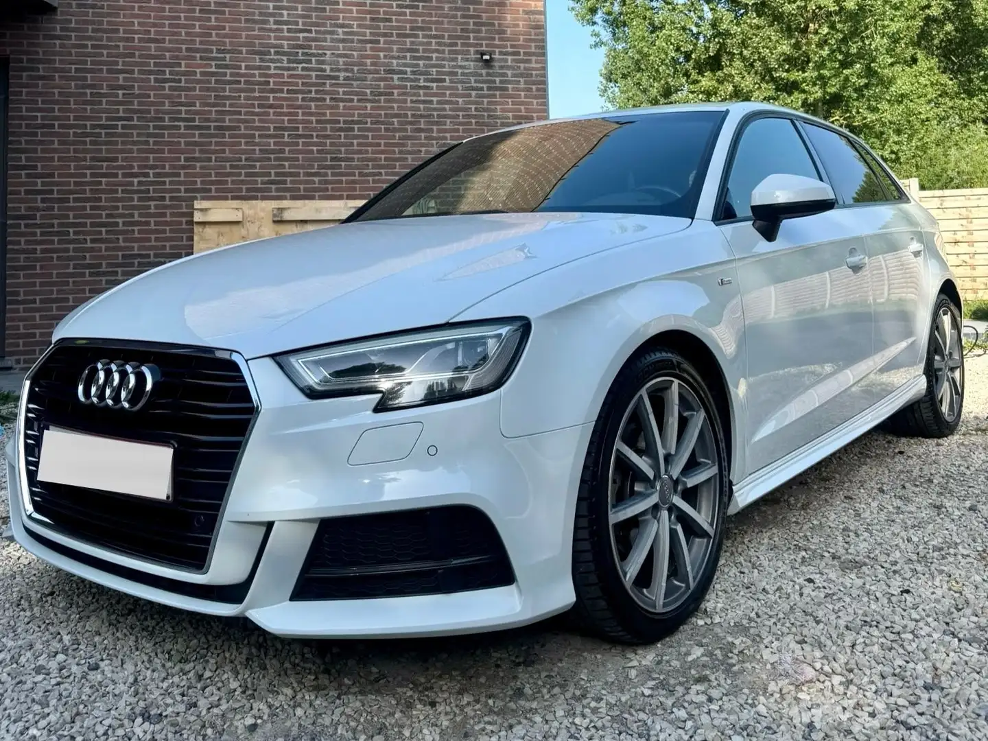 Audi A3 A3 S-Line 30 TDi Sport S tronic (EU6d-TEMP) Wit - 1