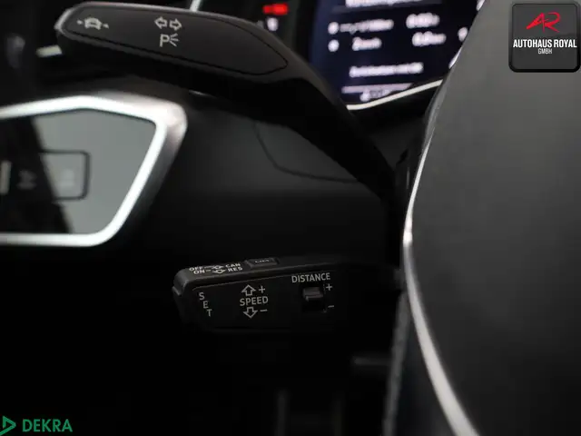Audi S6 view 13