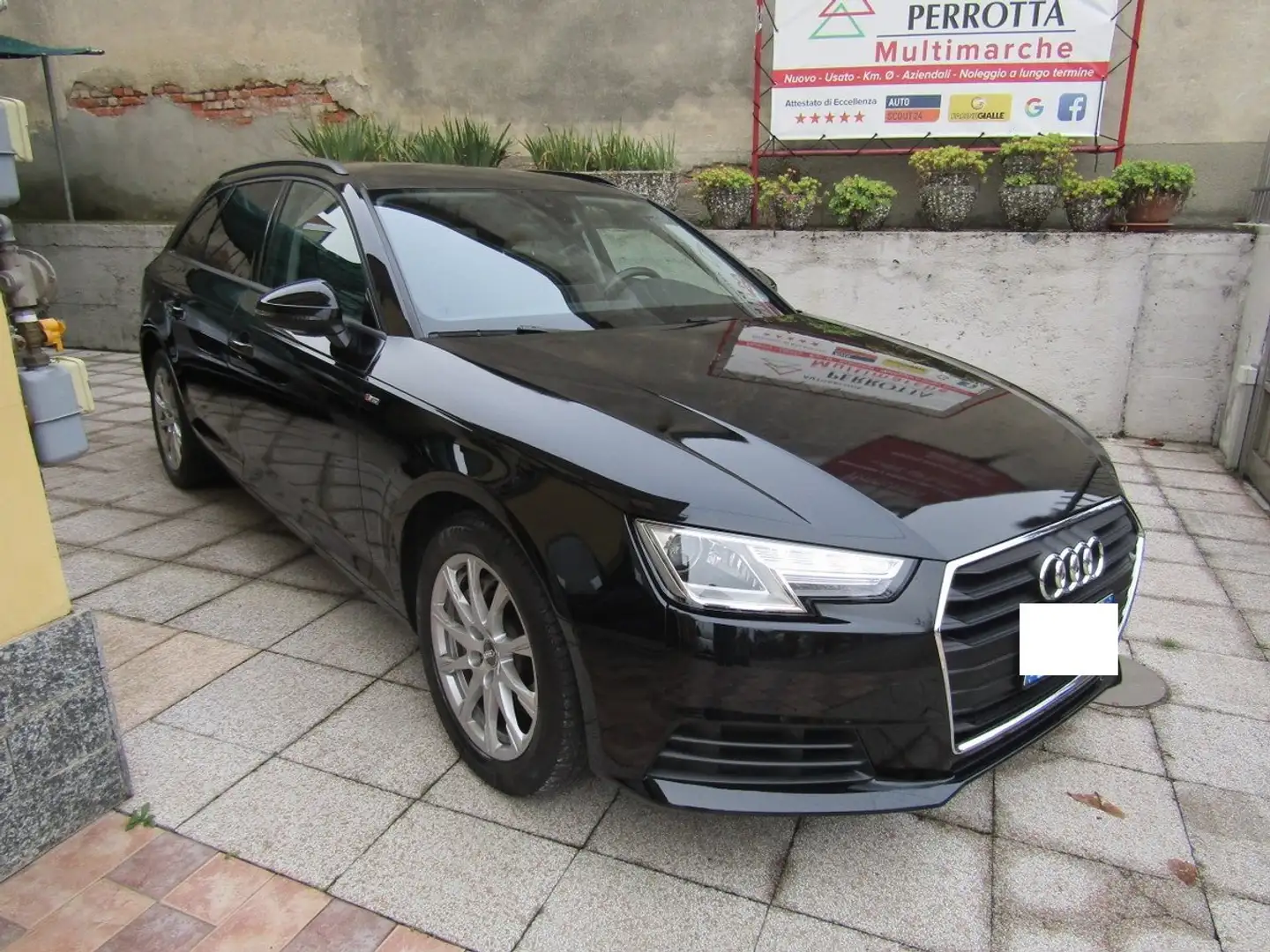 Audi A4 A4 V Avant 40 2.0 tdi Business 190cv s-tronic my16 Schwarz - 2