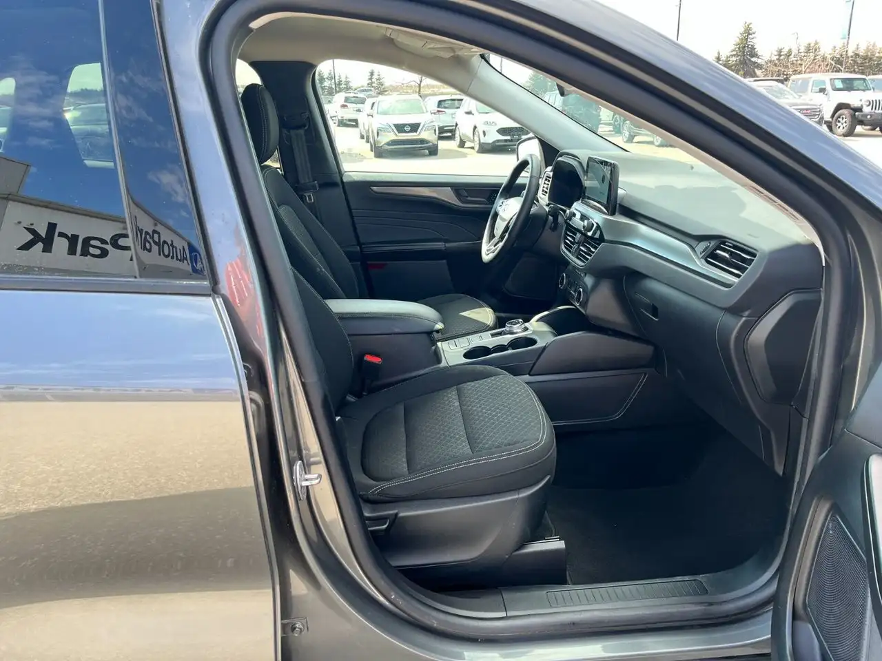 Ford Escape снимка Ford Escape