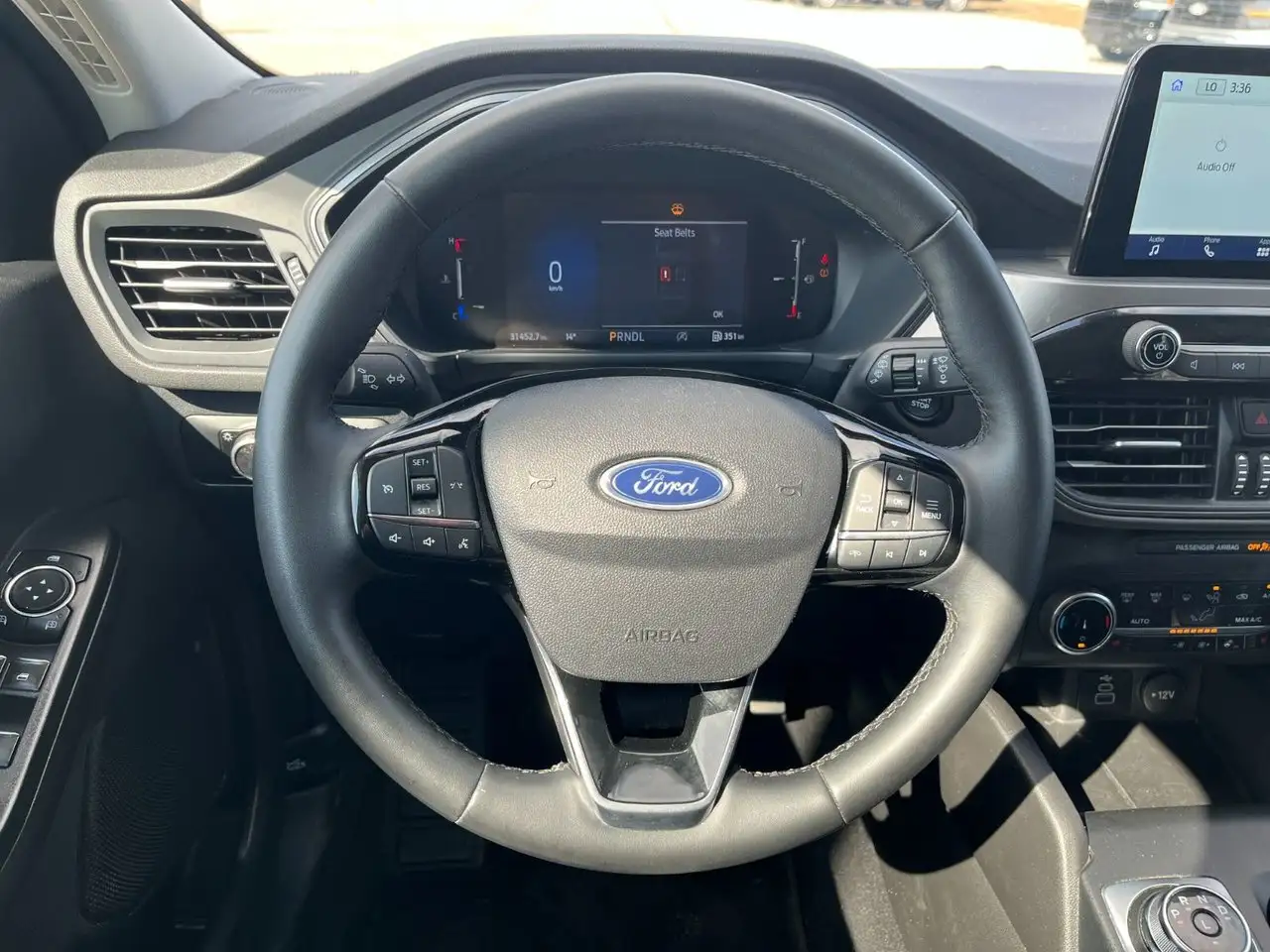 Ford Escape снимка Ford Escape