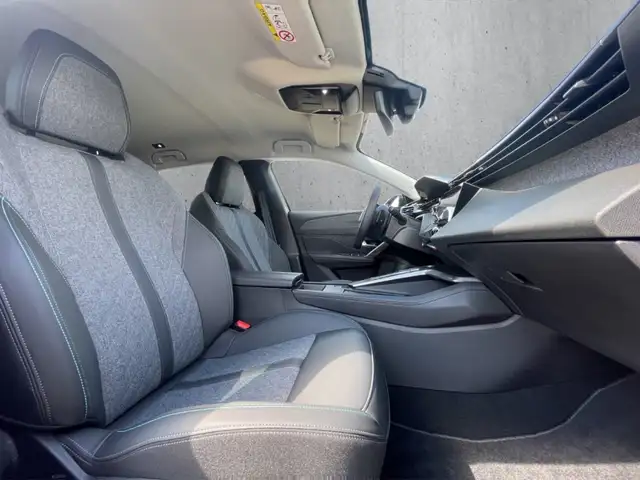 Peugeot 408 view 13