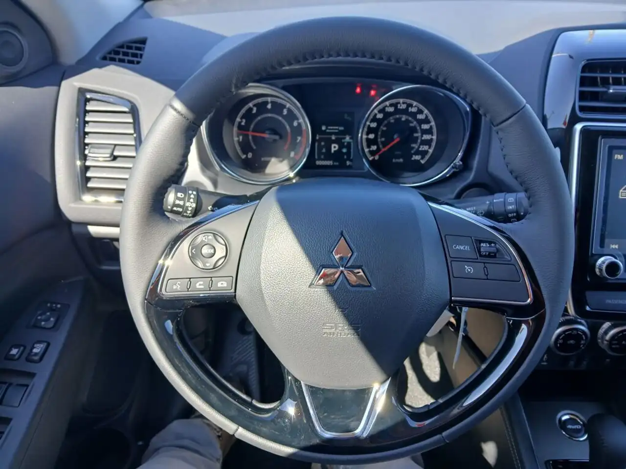 Mitsubishi RVR снимка Mitsubishi RVR
