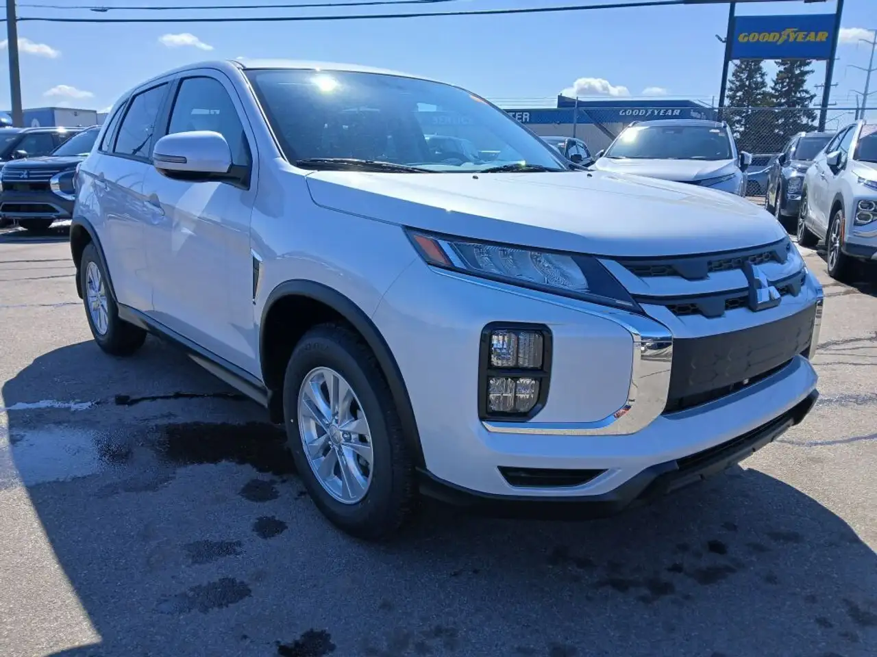 Mitsubishi RVR снимка Mitsubishi RVR