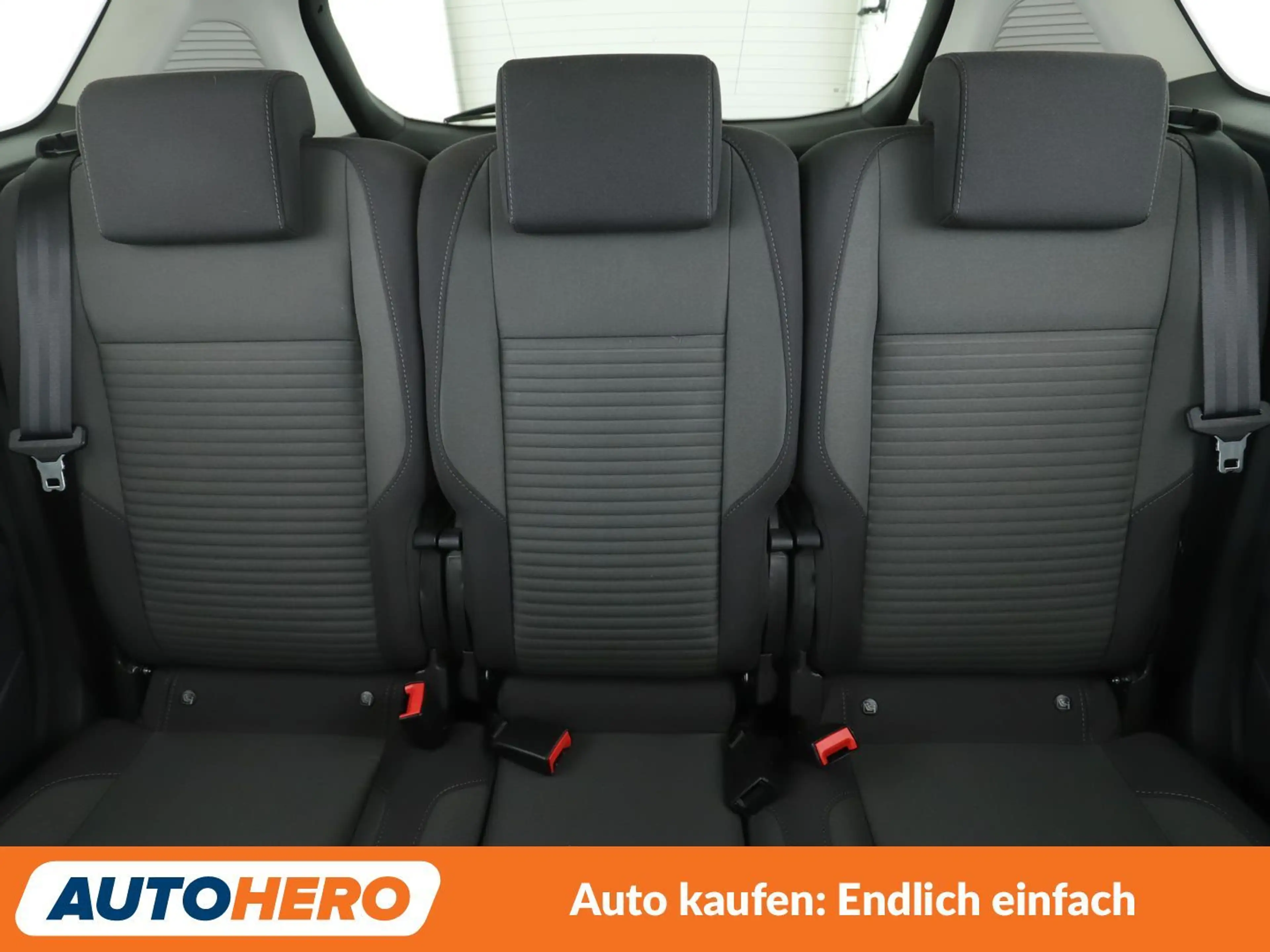 Ford C-Max 1.0 EcoBoost Titanium *NAVI*XENON*TEMPO*CAM*AHK* — photo 15