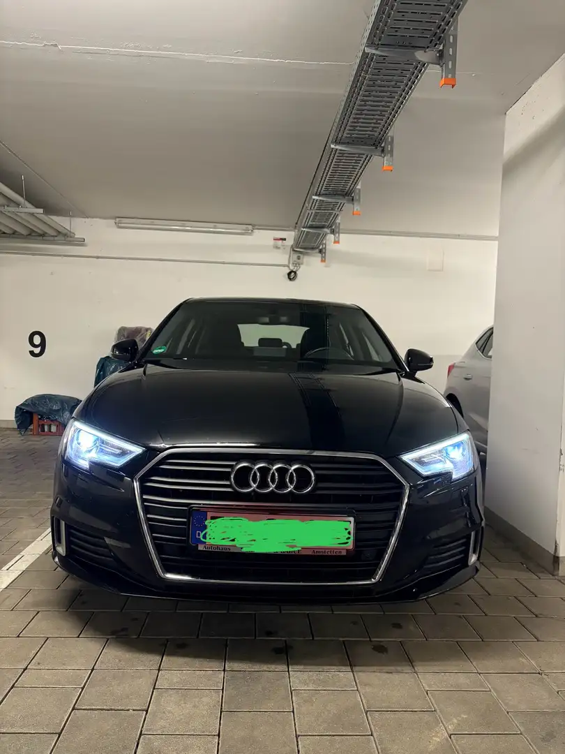 Audi A3 35 TDI sport Schwarz - 1