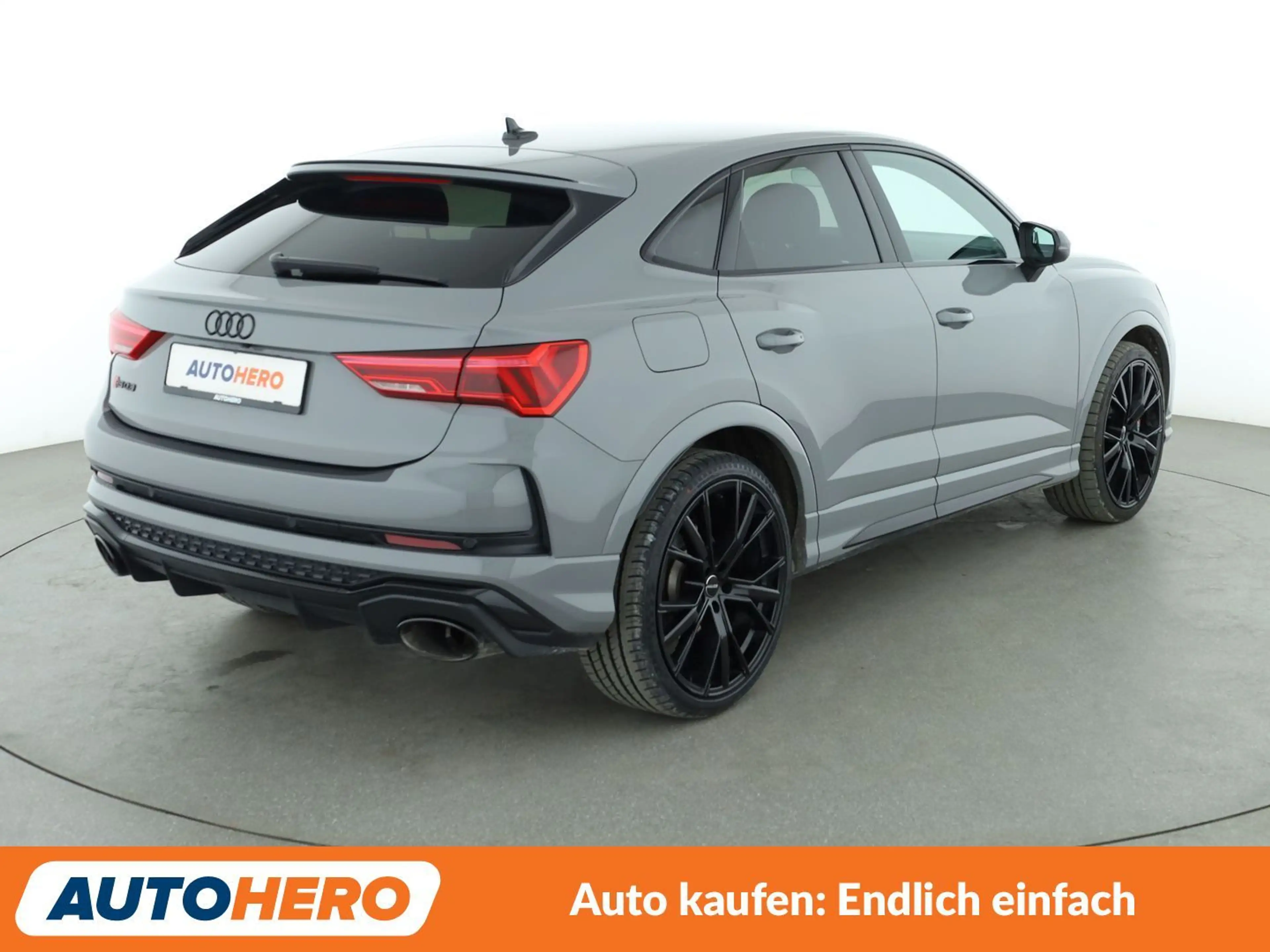 Audi RS Q3 2.5 TFSI quattro Aut.*NAVI*CAM*ACC*SHZ*PDC* — photo 6