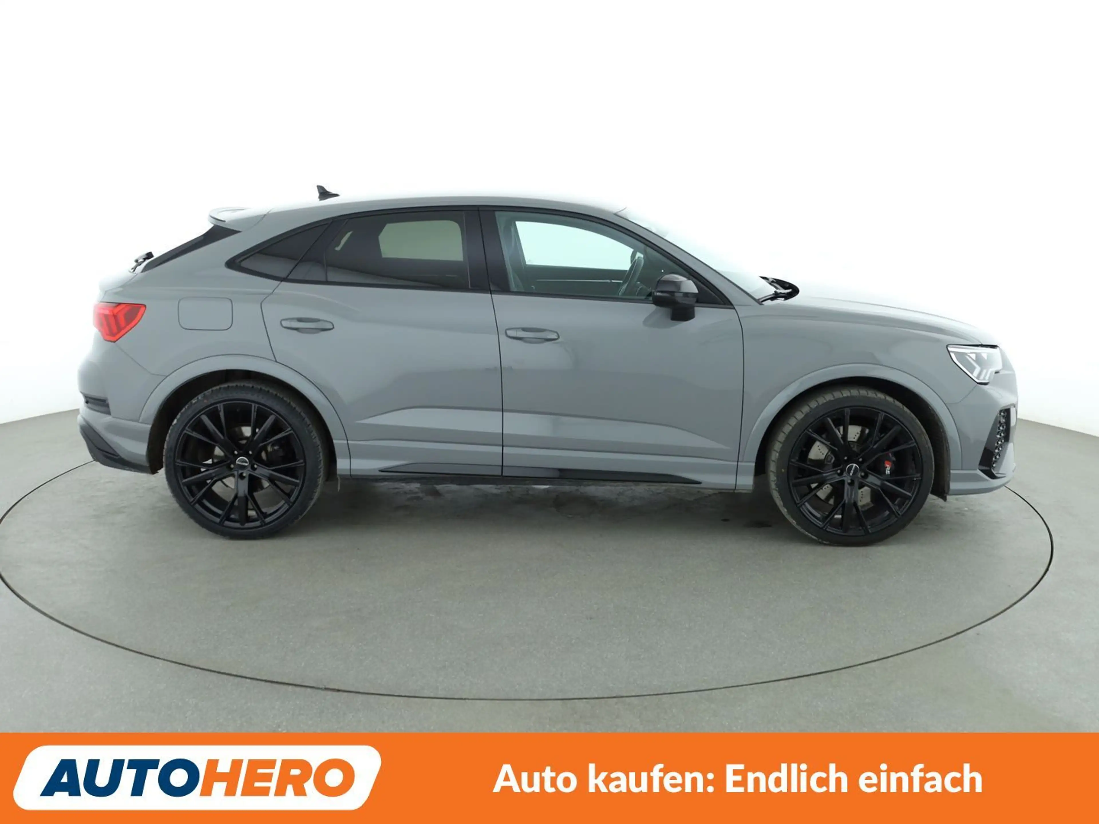 Audi RS Q3 2.5 TFSI quattro Aut.*NAVI*CAM*ACC*SHZ*PDC* — photo 7