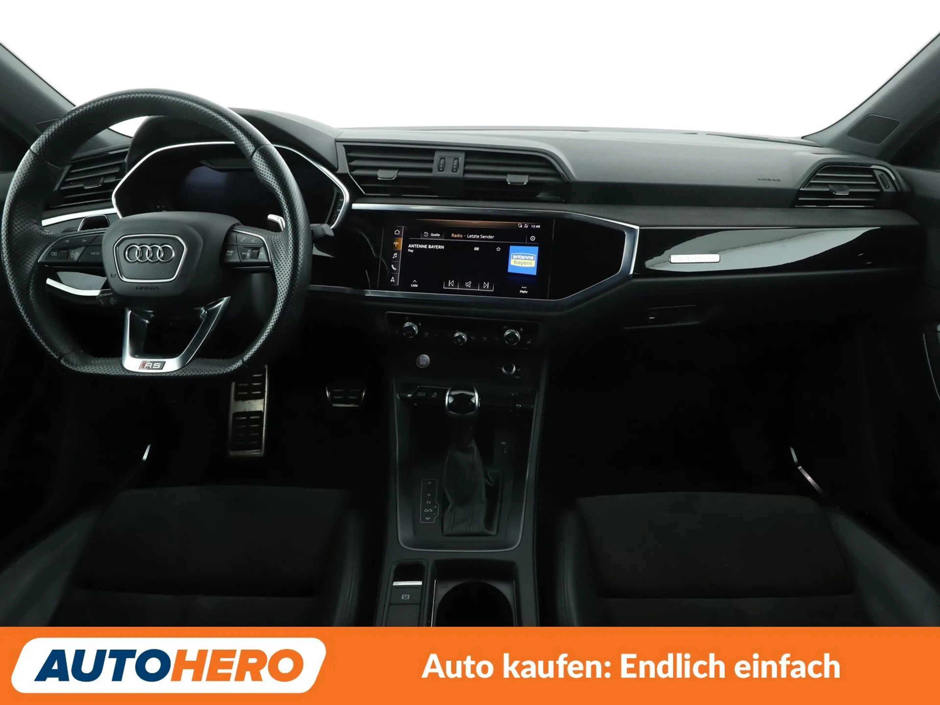 Audi RS Q3 2.5 TFSI quattro Aut.*NAVI*CAM*ACC*SHZ*PDC* — photo 12