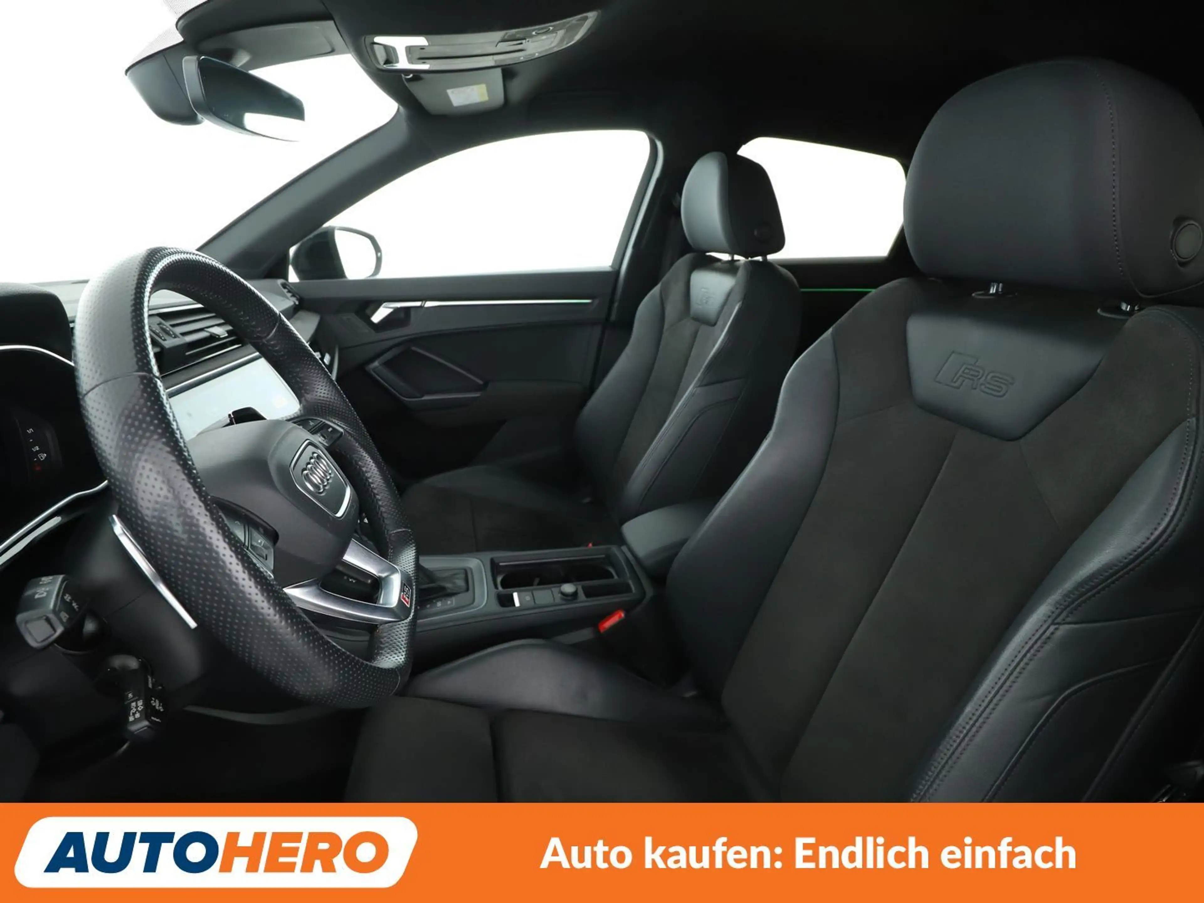 Audi RS Q3 2.5 TFSI quattro Aut.*NAVI*CAM*ACC*SHZ*PDC* — photo 10