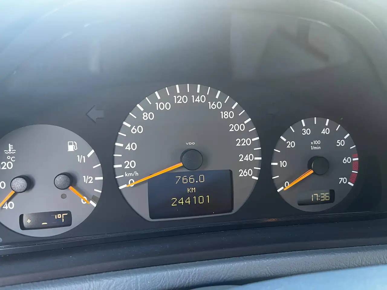 Mercedes-Benz CLK 230 CLK-Klasse Cabrio Kompressor Avantgarde, foto 8