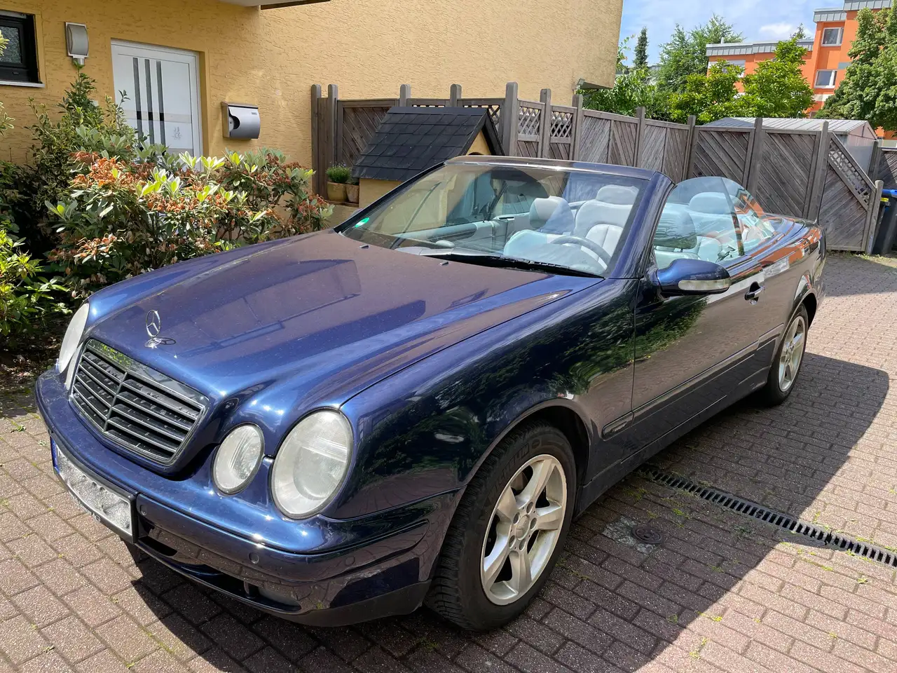 Mercedes-Benz CLK 230 CLK-Klasse Cabrio Kompressor Avantgarde, foto 1