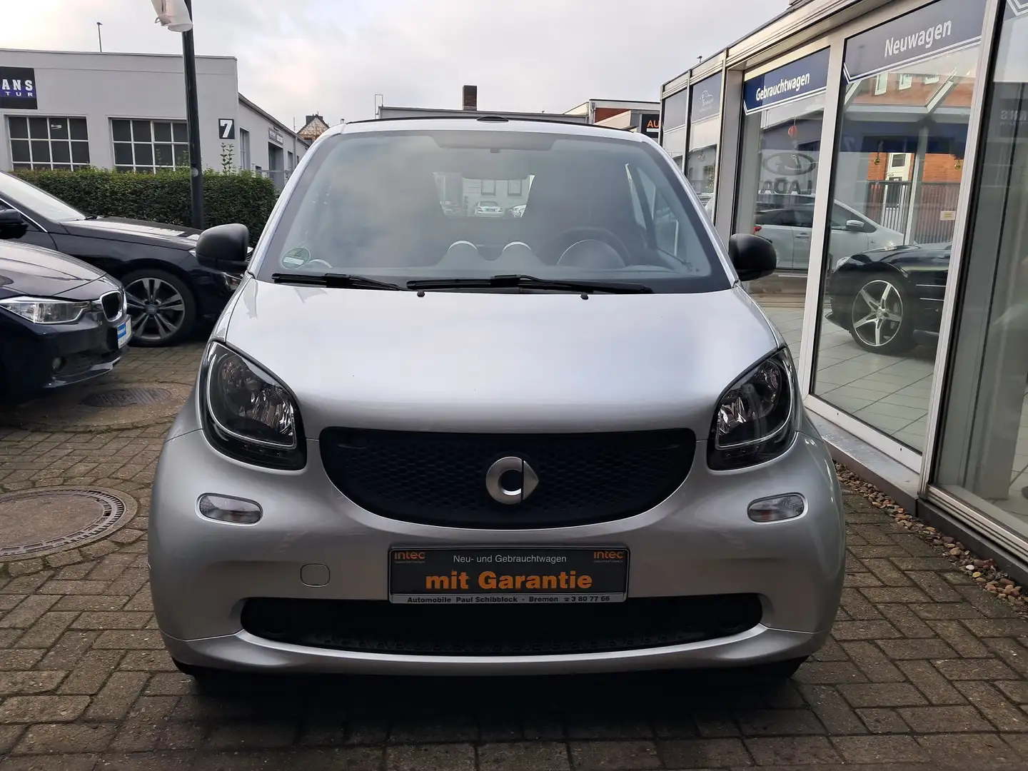 smart forTwo Cabrio | Klima | SHZ | Scheckheft Silber - 2