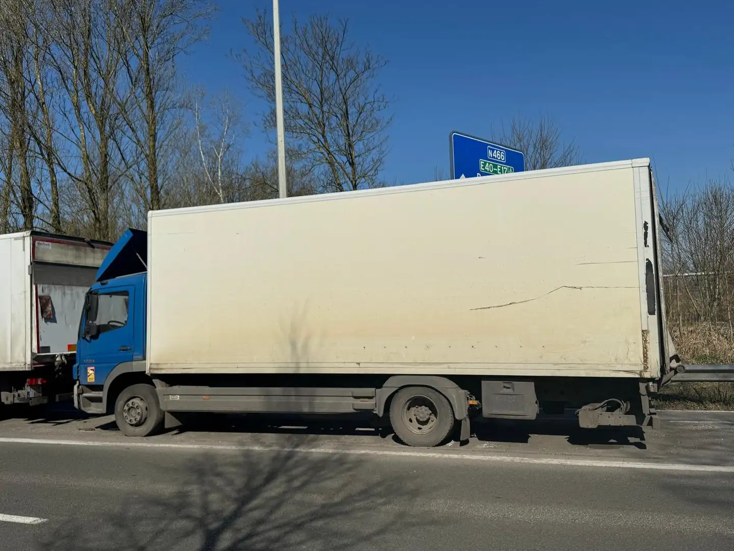 Mercedes-Benz Atego Синій - 2