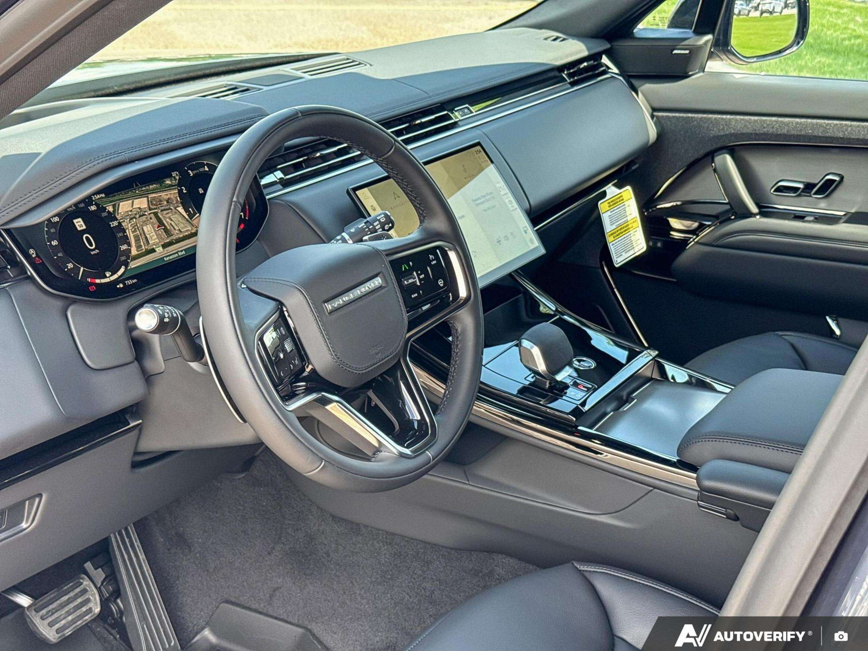 2026 Land Rover Range Rover Sport P360 S thumb 14