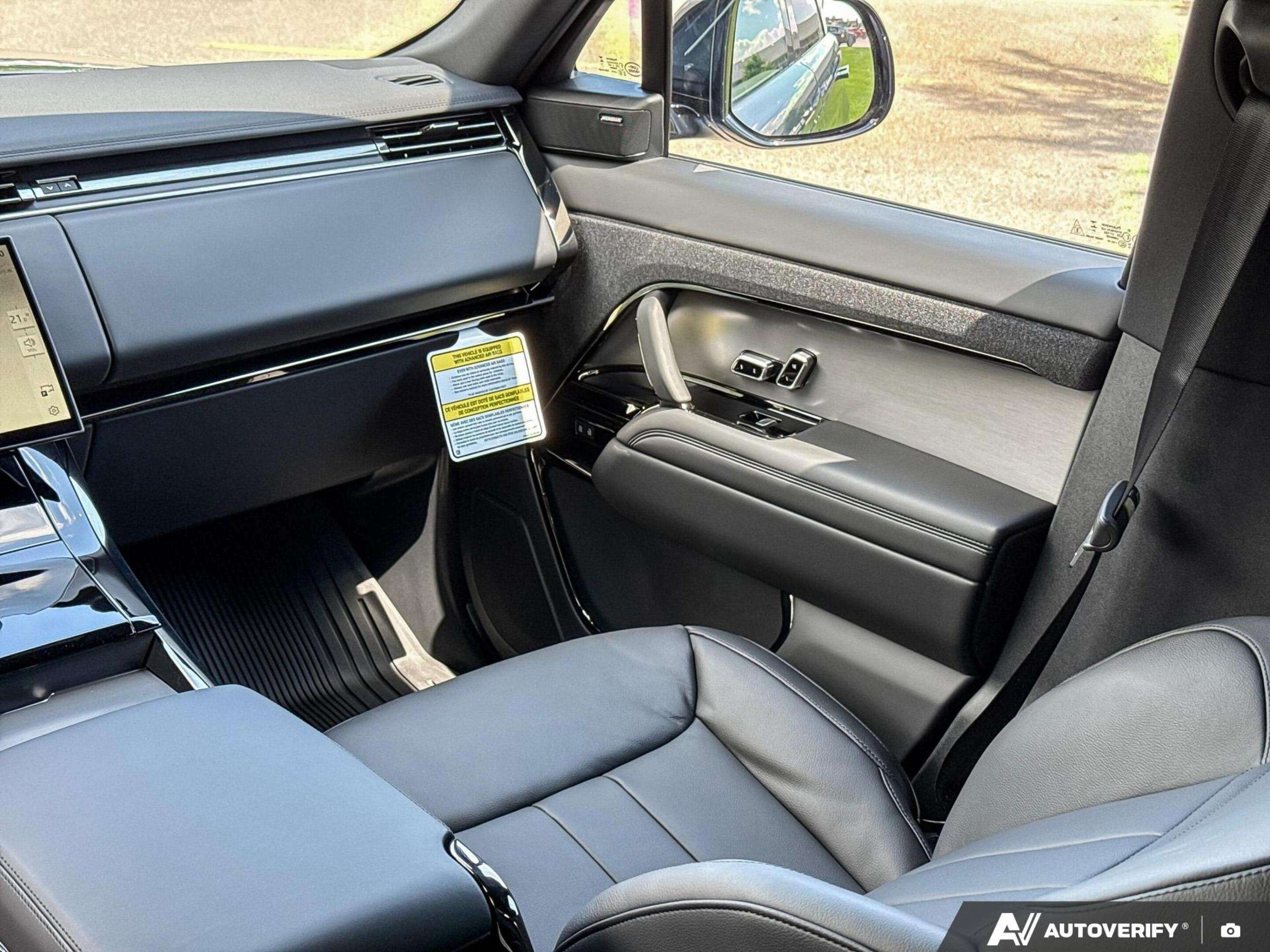 2026 Land Rover Range Rover Sport P360 S thumb 26