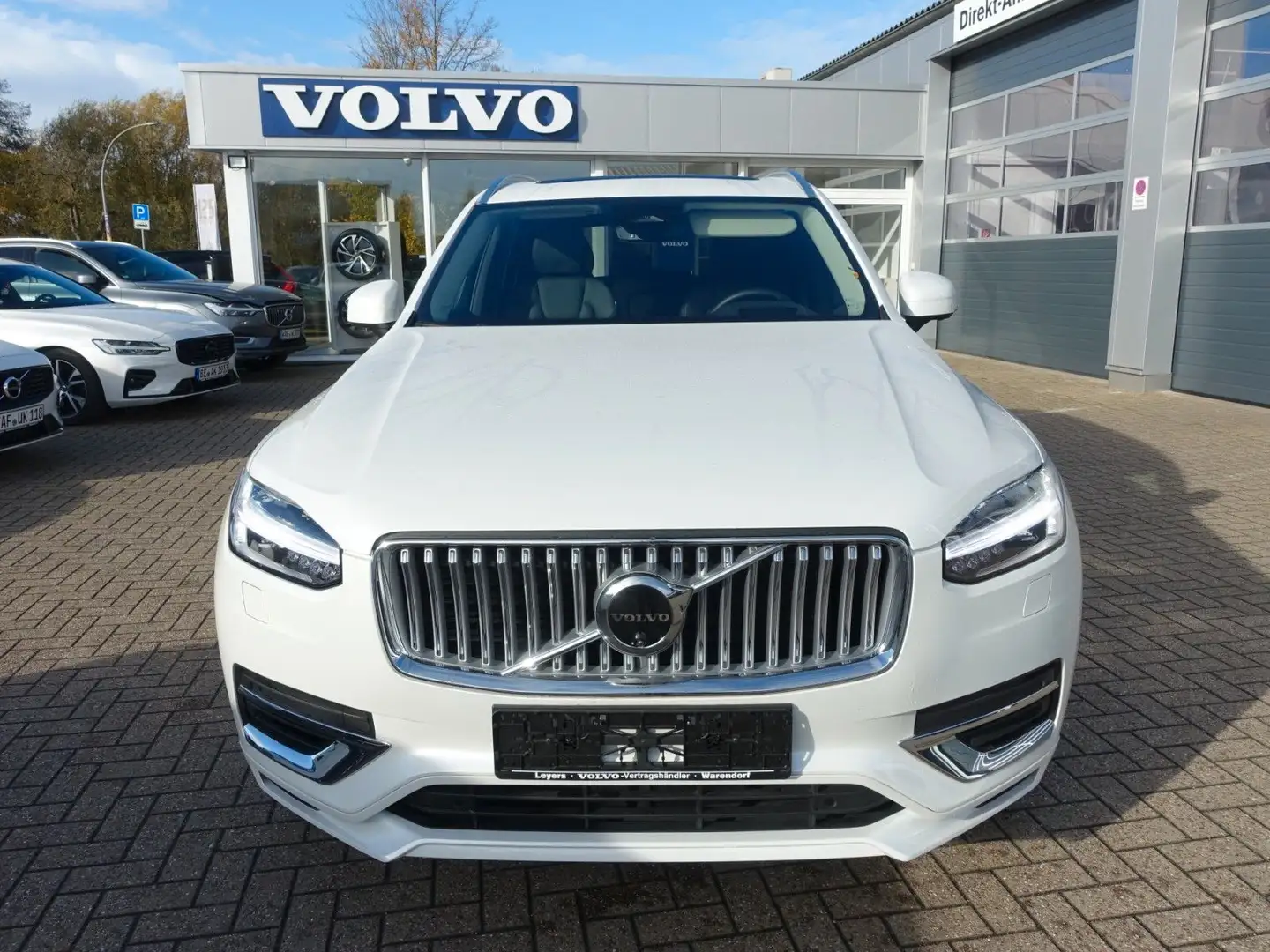Volvo XC90 Plus, T8 AWD Plug-in Hybrid/360°/HeadUP/BLS Weiß - 2