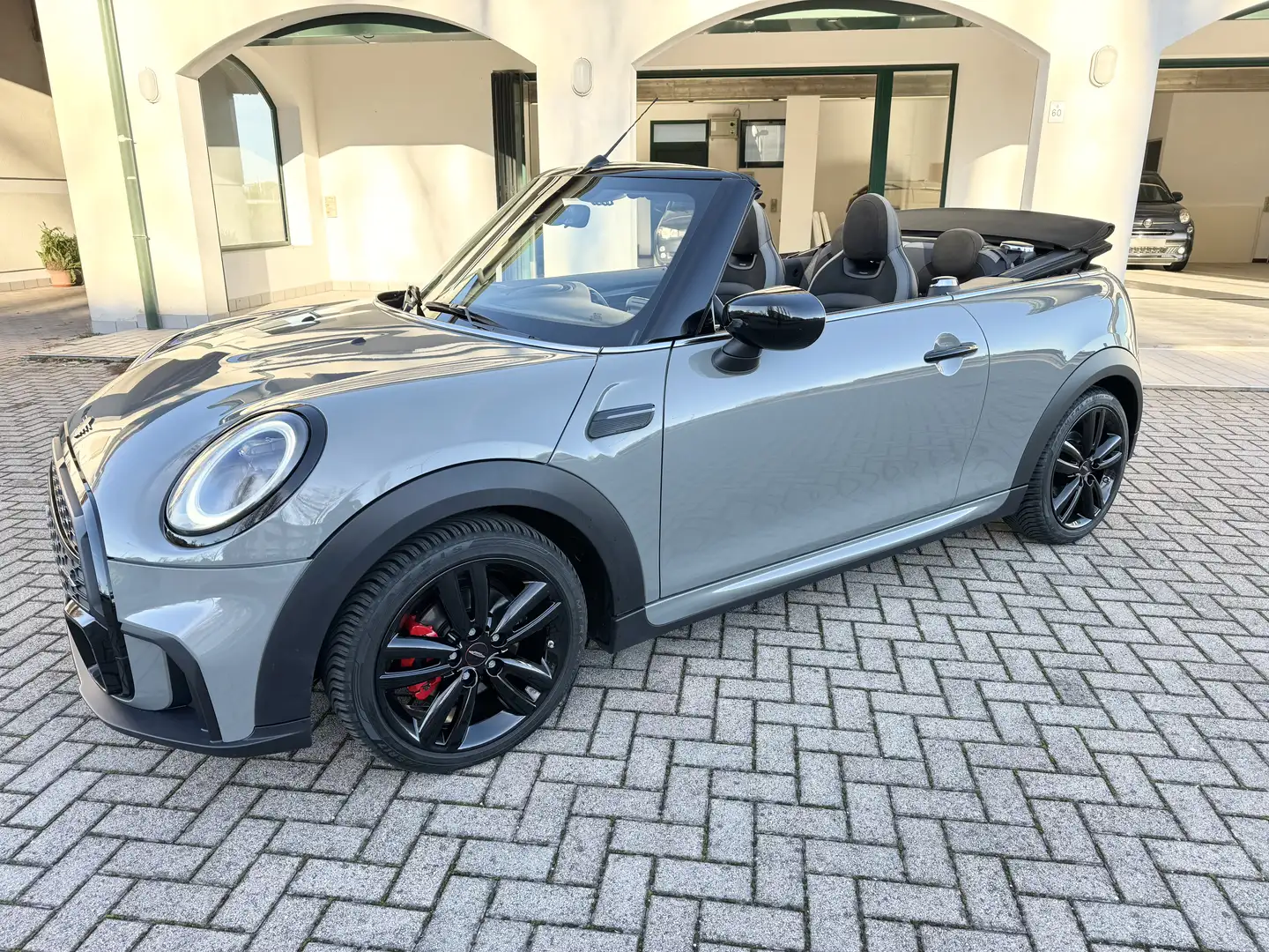 MINI Cooper CABRIO - JCW - AUTOMATICA - SEDILI A GUSCIO Grijs - 1