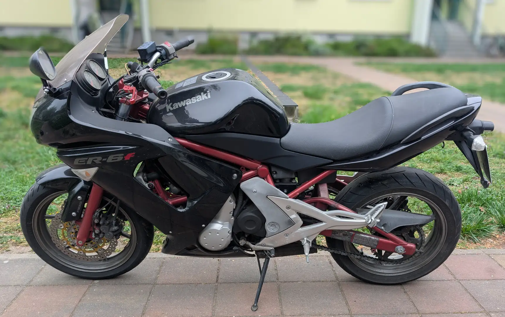 Kawasaki ER - 6 F Negru - 2