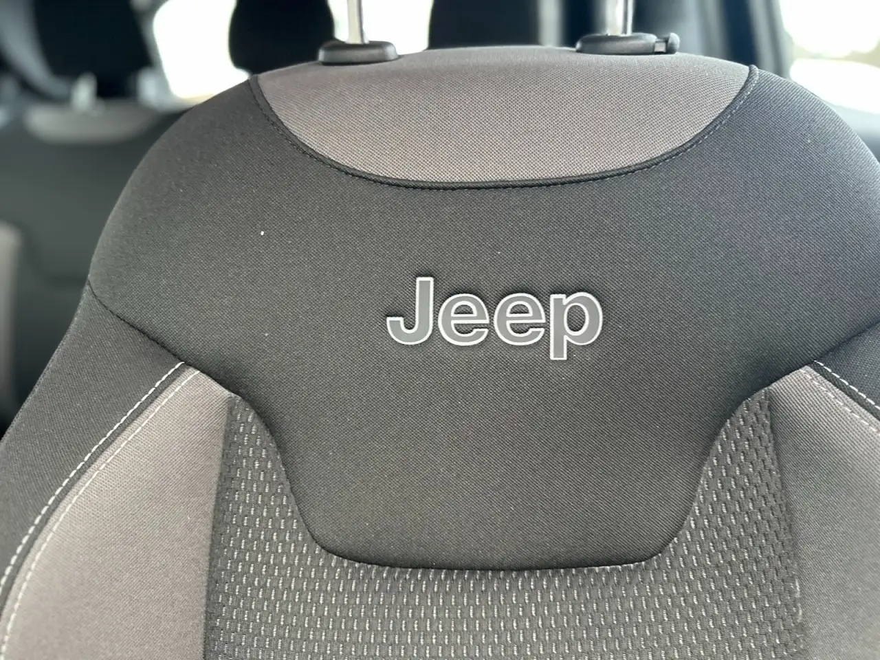 Jeep Renegade 1.3 T4 PHEV Limited, миниатюра 11
