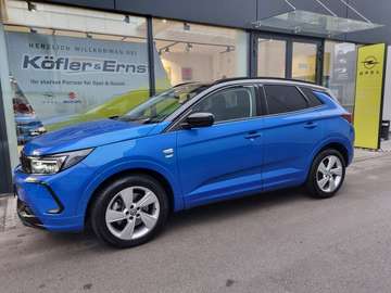 GSe Plug-in-Hybrid 4WD