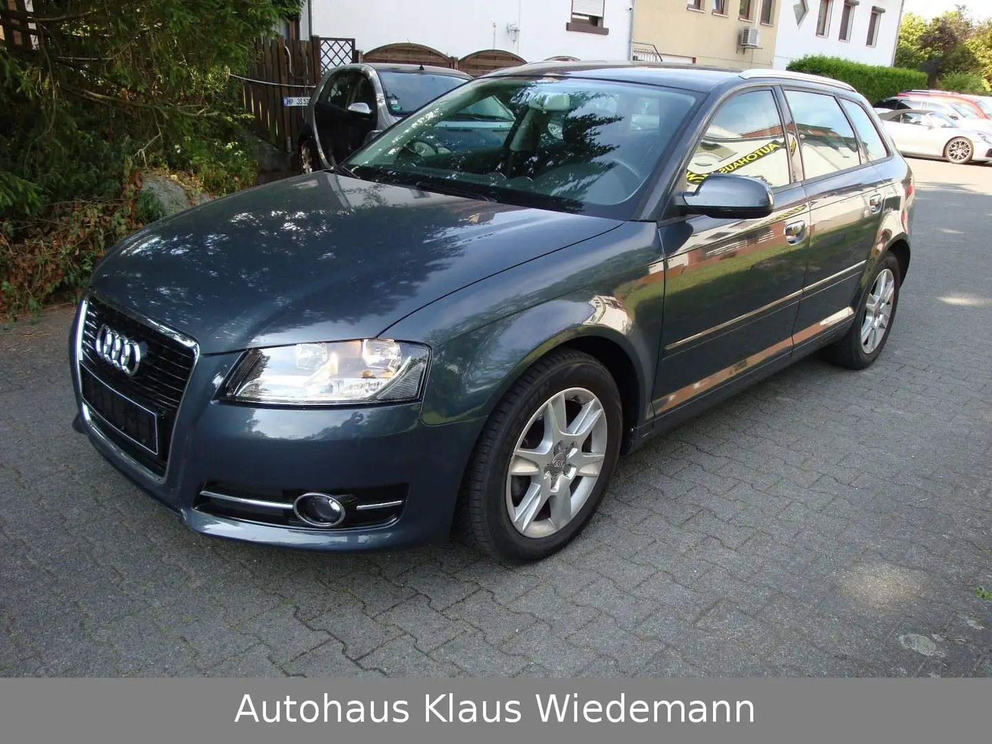 Audi A3 1.4 TFSI Attraction - 1.Hd./orig. 66 TKM Grau - 1