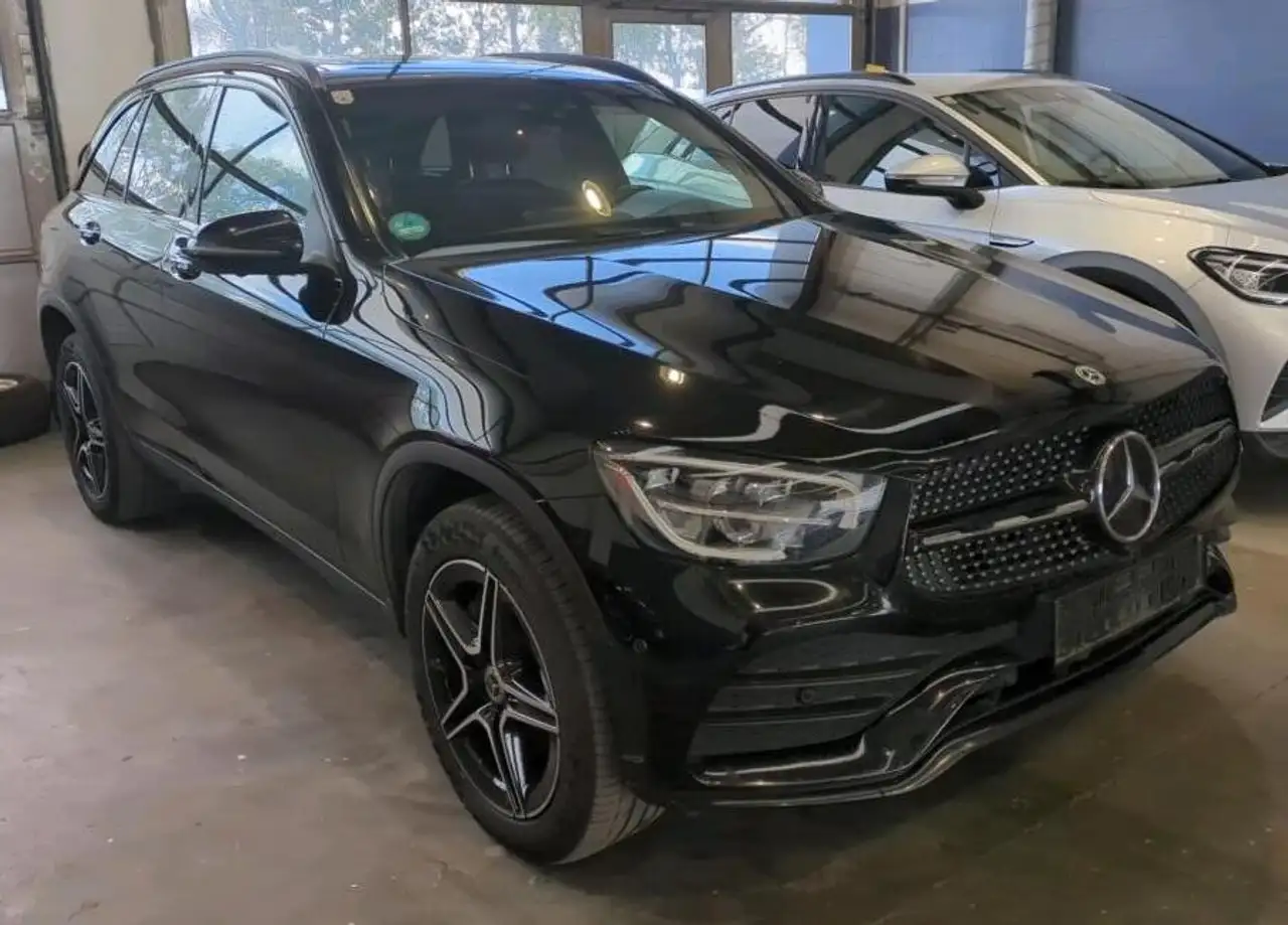 Mercedes-Benz GLC 300