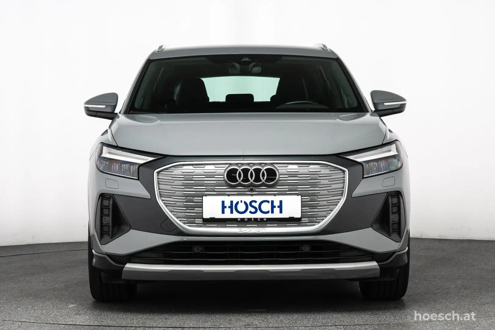 Audi Q4 e-tron 50 quattro advanced ASSISTENZ WÄRMEPUMPE Grau - 2