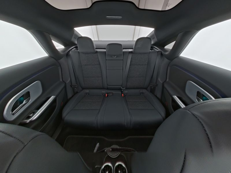 Mercedes-Benz CLA 250 +  Progressive*Premium Paket — photo 9