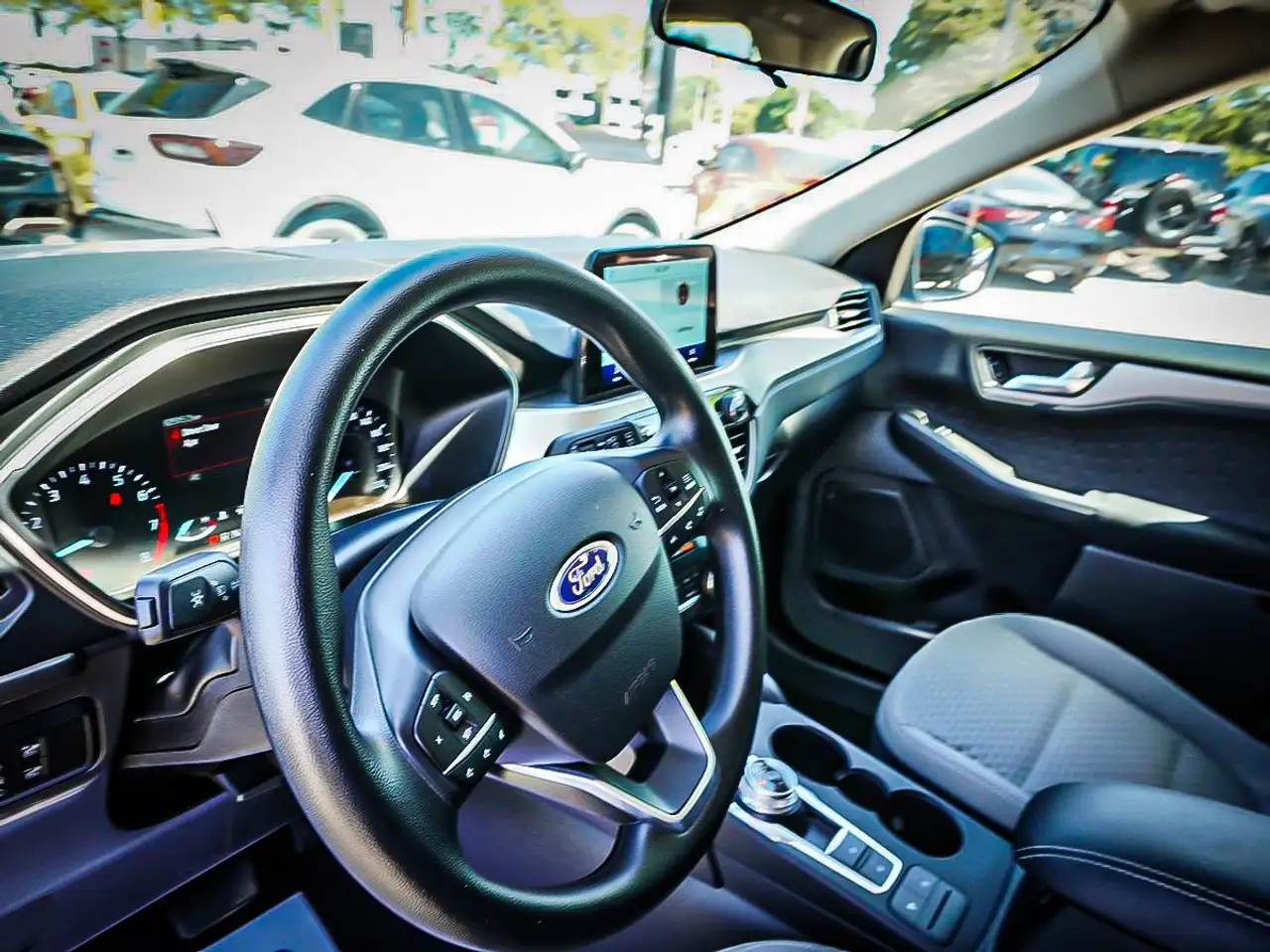 Ford Escape снимка Ford Escape