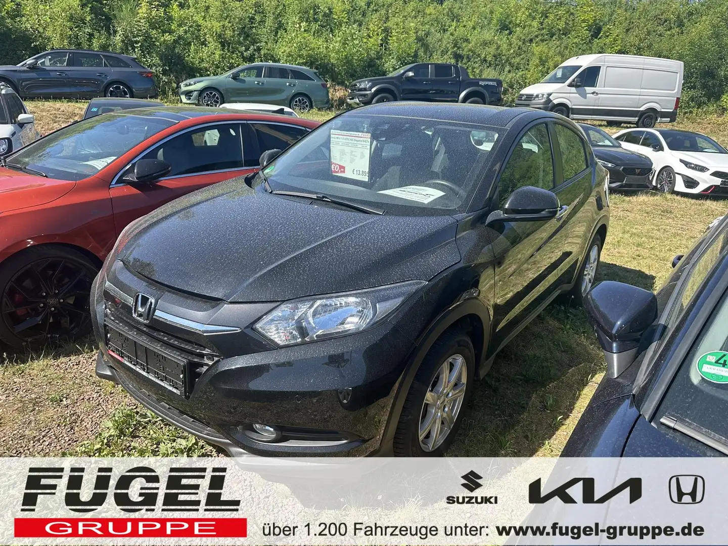 Honda HR-V 1.5 i-VTEC Elegance SHZ|Temp|PDC|Alu Schwarz - 1