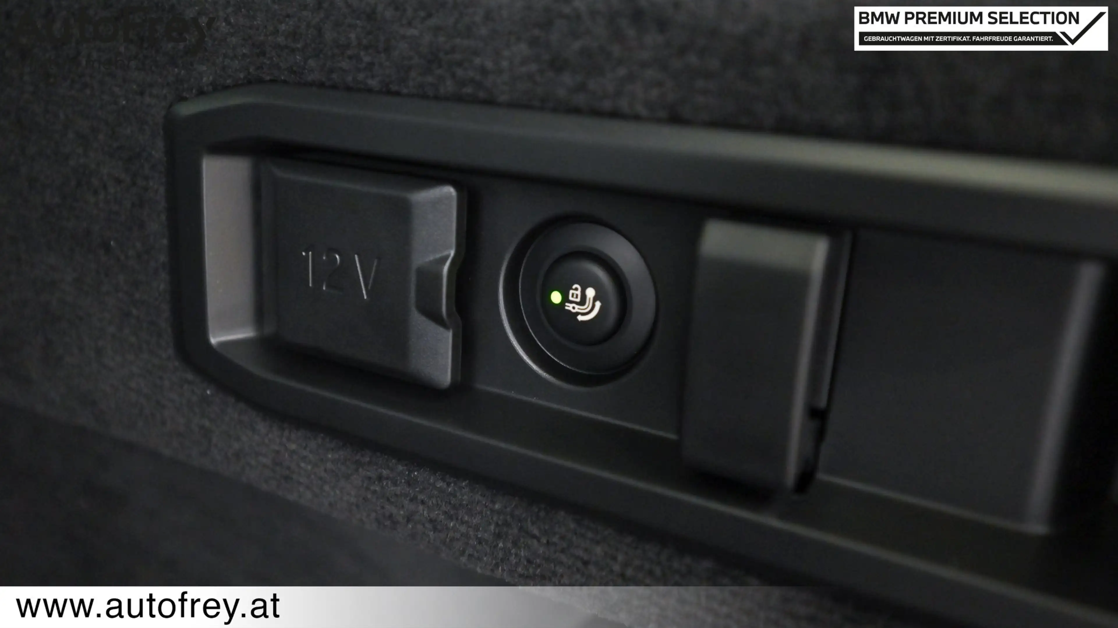 BMW 550 e xDrive — photo 10