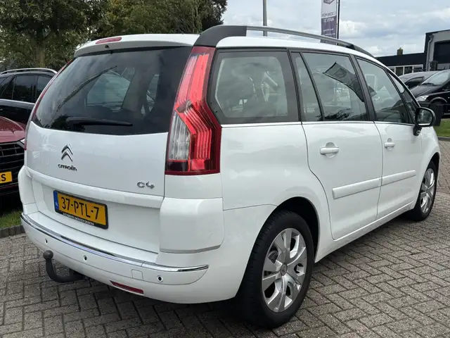 Citroen Grand C4 Picasso view 7
