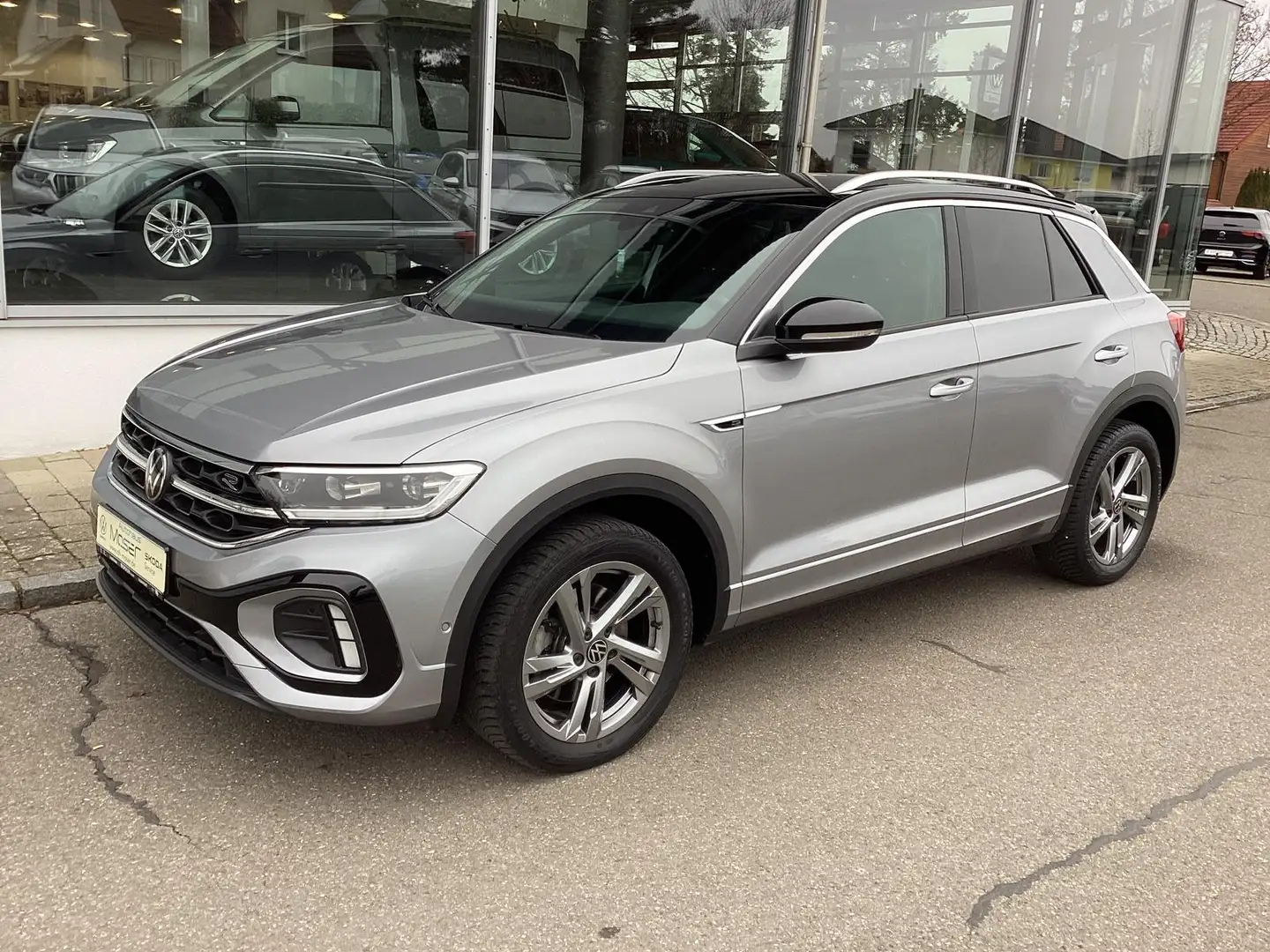 Volkswagen T-Roc 2.0 TDI DSG R-Line/RFK/ACC/Matrix/Navi/AHK Silber - 1