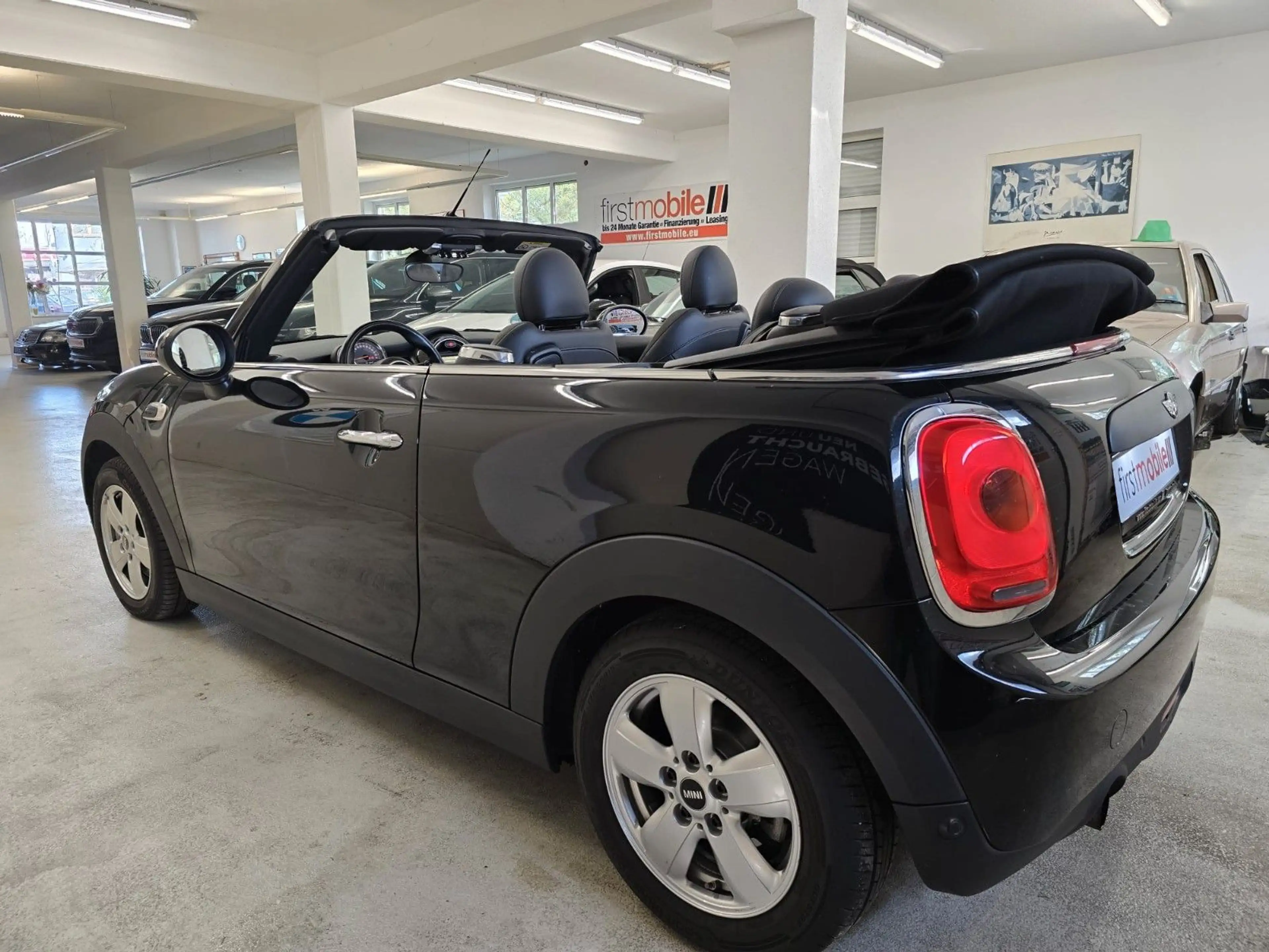 MINI One Cabrio *LEDER*PDC*R.KAMERA*LM*PEPPER*1.Hd — photo 10