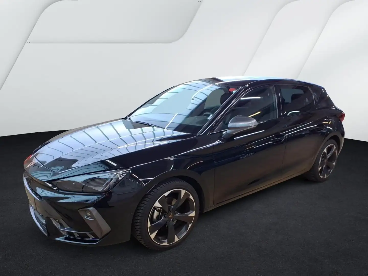 CUPRA Leon 1.5 eTSI DSG +LED +ACC +RKAM +NAVI +SHZ +18" +APP Schwarz - 2