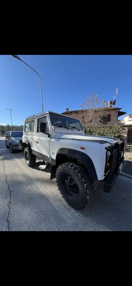 Land Rover Defender 90 2.5 td Hard Top, foto 1