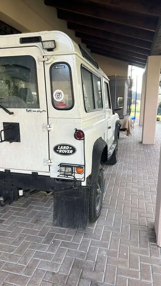 Land Rover Defender 90 2.5 td Hard Top, foto 9
