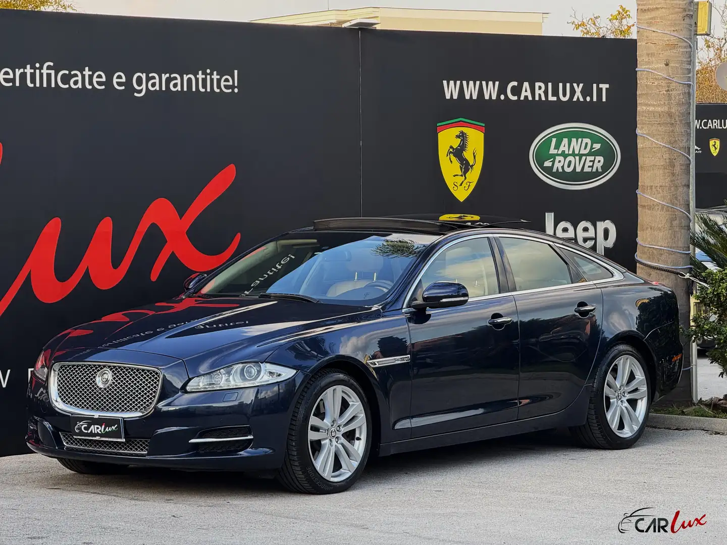 Jaguar XJ 3.0d V6 Portfolio 275CV TETTO CAM Blu/Azzurro - 1
