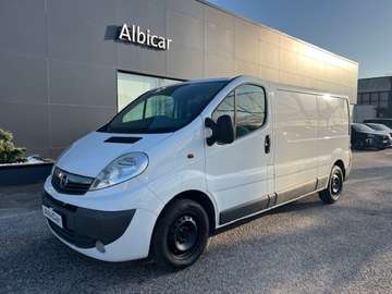 vivaro  L 2 H 1 PASSO LUNGO