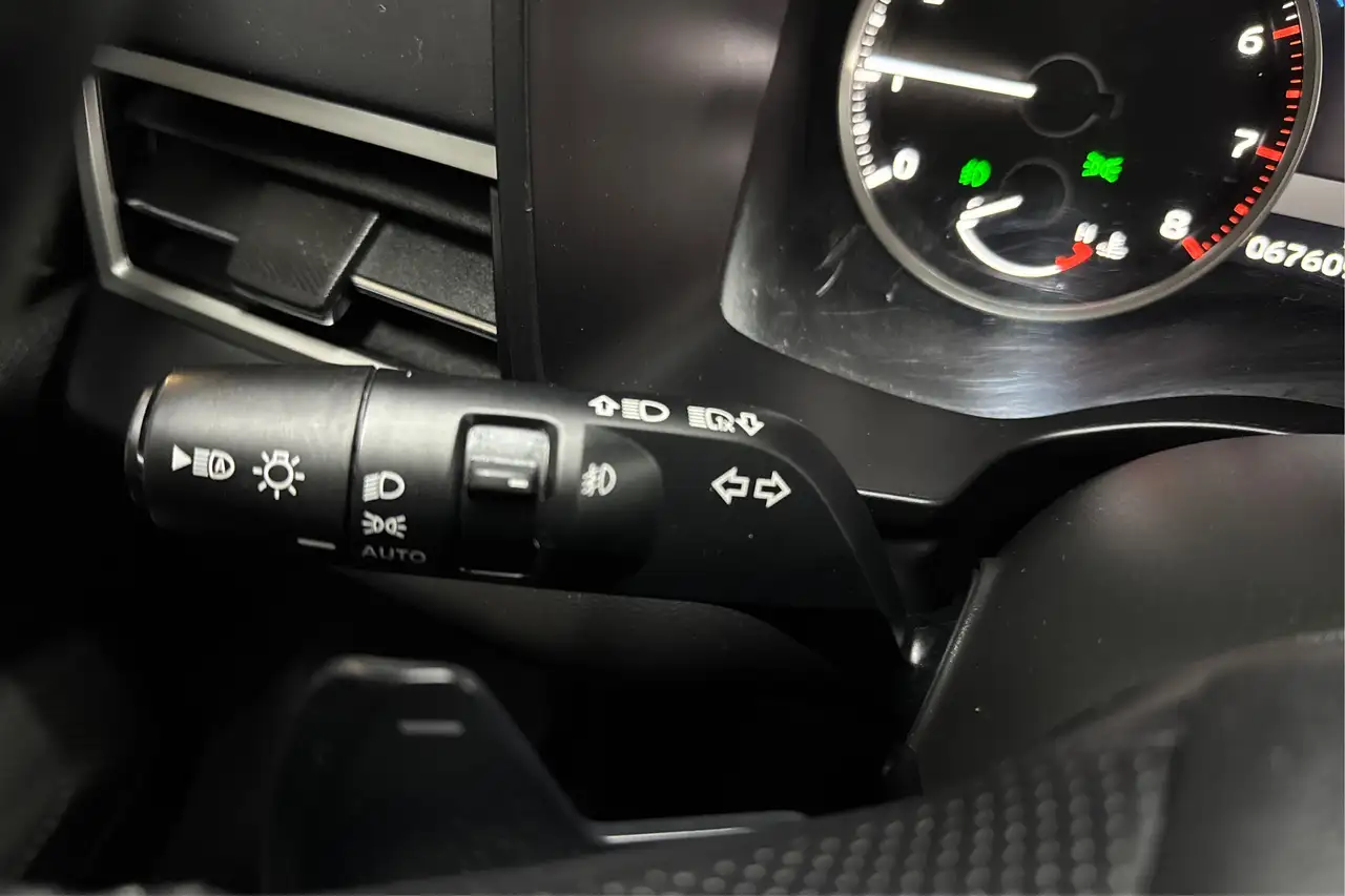 Mitsubishi Outlander снимка Mitsubishi Outlander