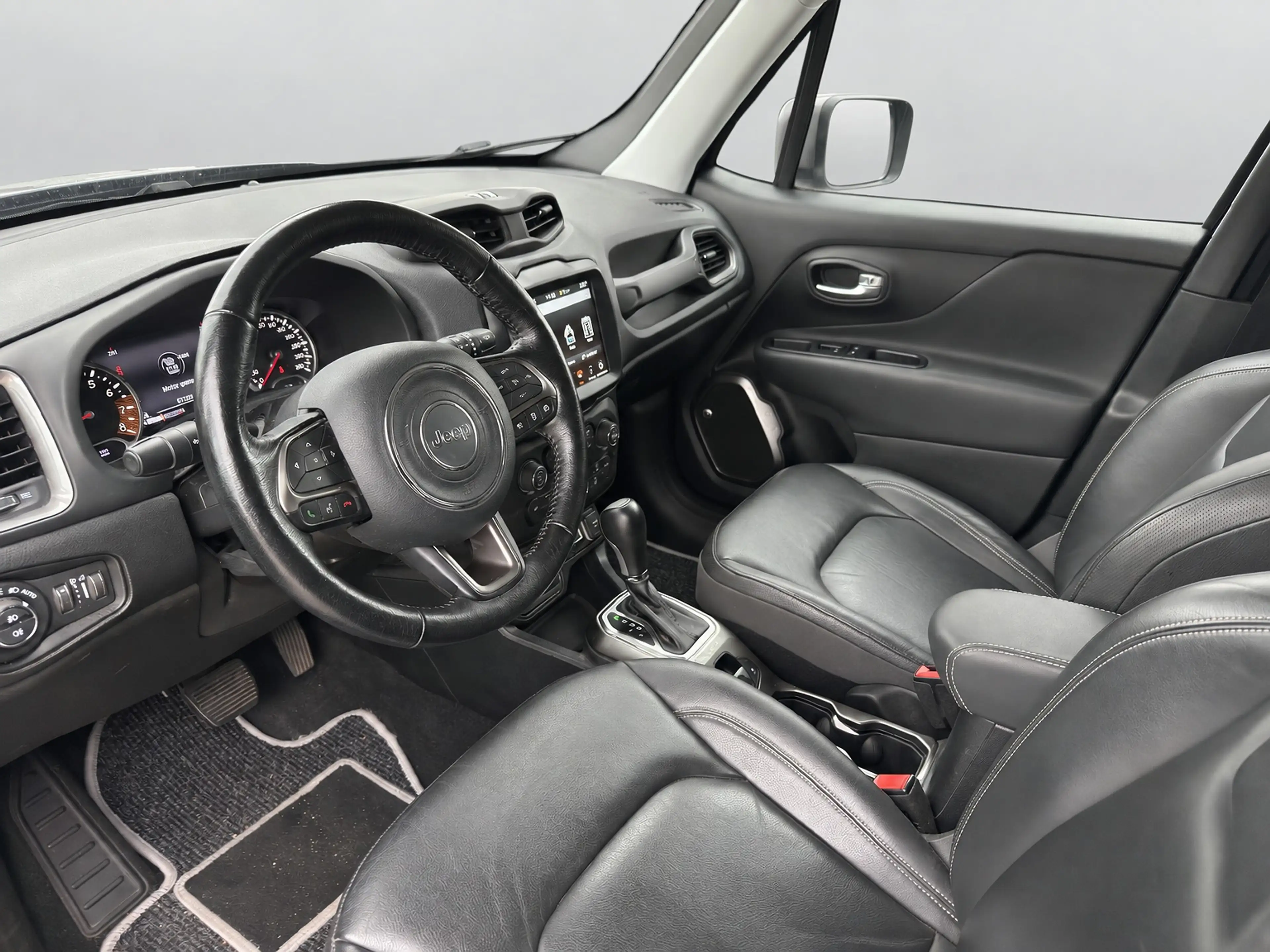 Jeep Renegade 1.3T Limited 12 maand garantie — photo 9