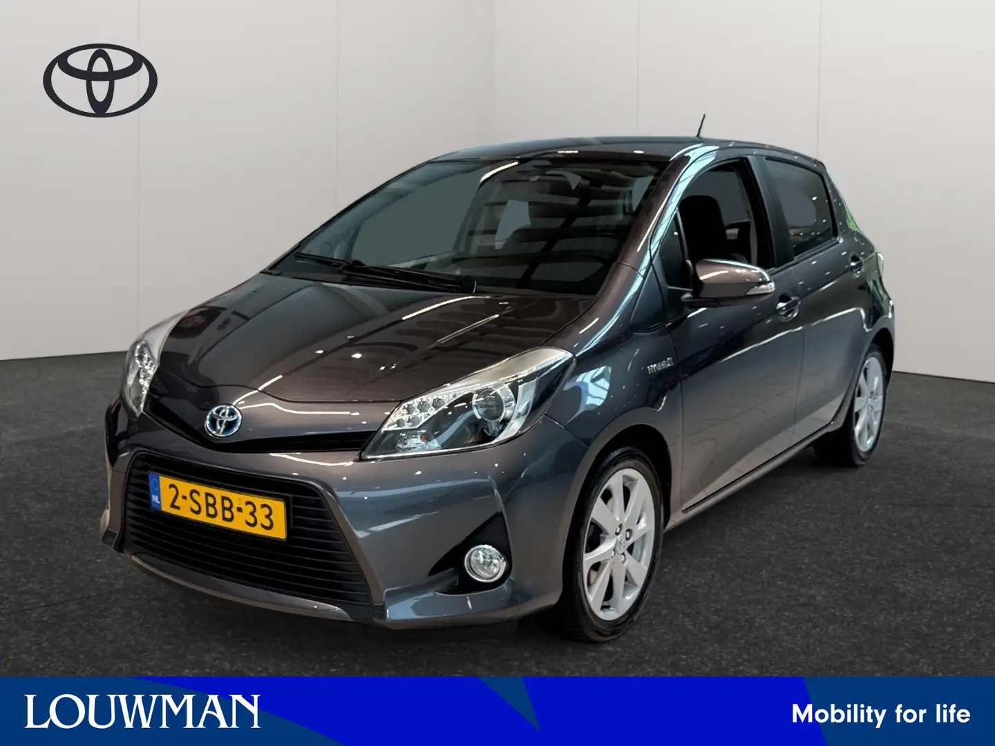 Toyota Yaris 1.5 Full Hybrid Dynamic | Bluetooth | Cruise Contr Gris - 1