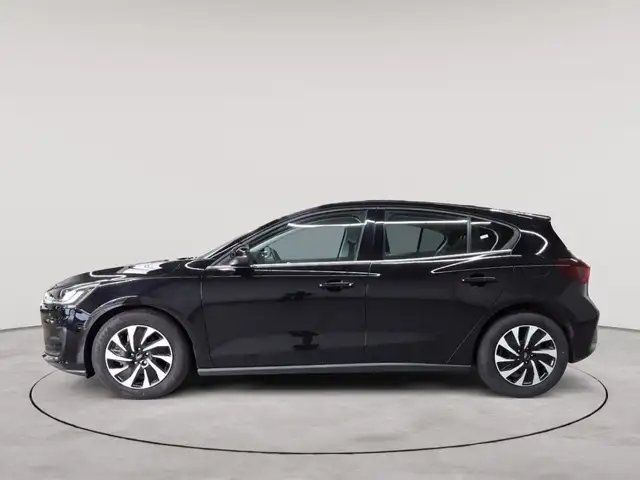 Ford Focus view 6