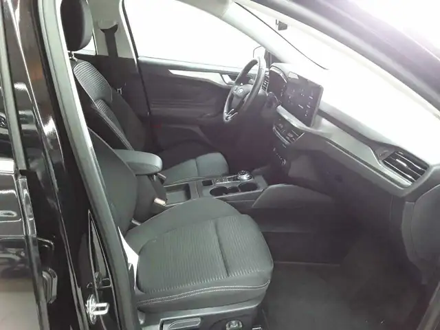 Ford Focus view 8