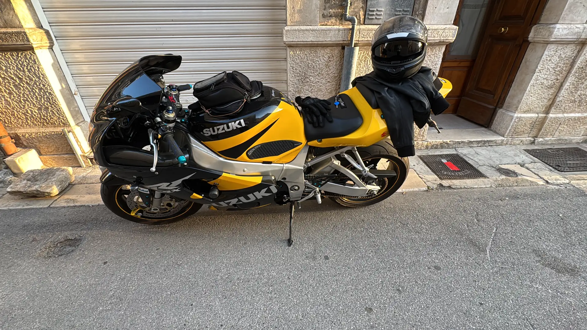 Suzuki GSX-R 750 - 2
