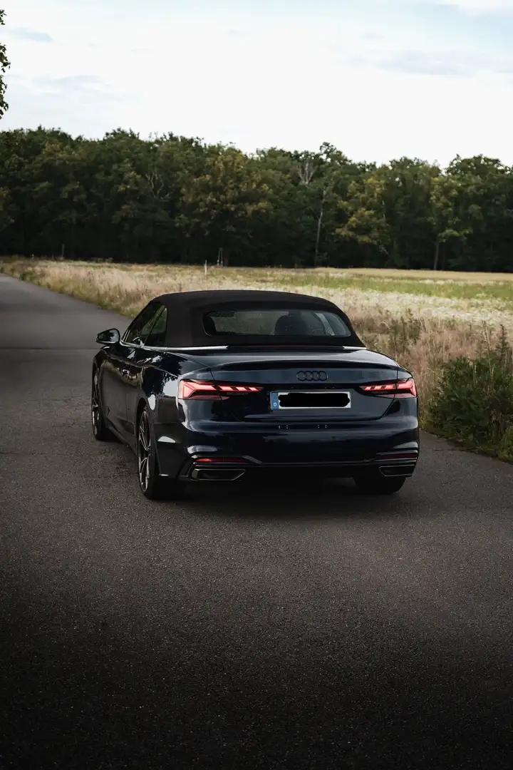 Audi A5 Cabrio 40 TFSI Competition Edition S line Blau - 2