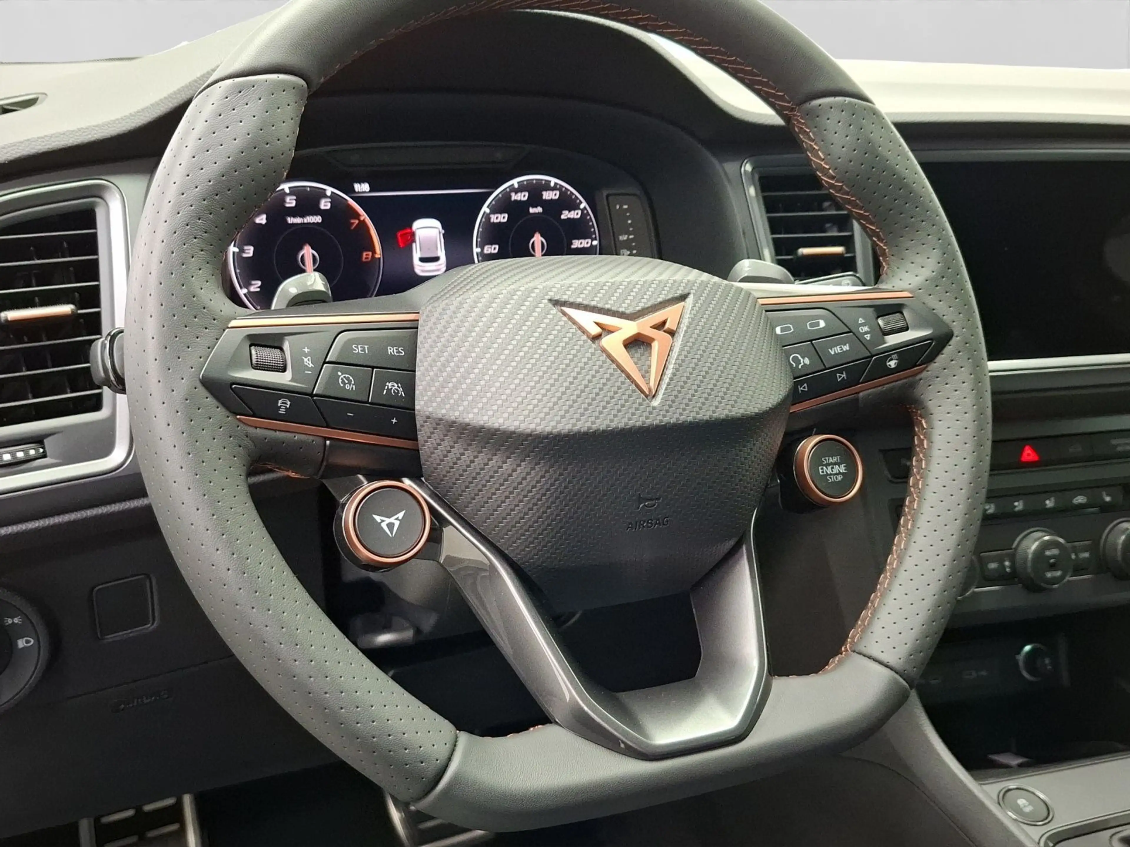 CUPRA Ateca 2.0 TSI DSG VZ 4DRIVE AREA VIEW AHK BREMBO — photo 9