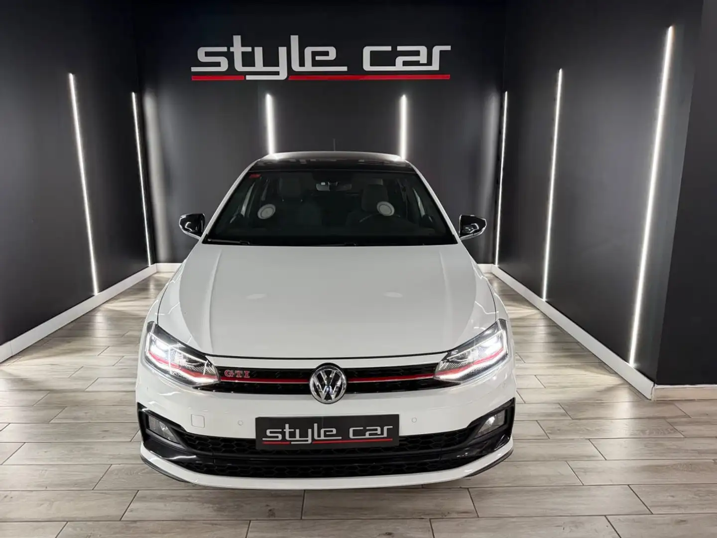 Volkswagen Polo 2.0 TSI GTI DSG Blanco - 2